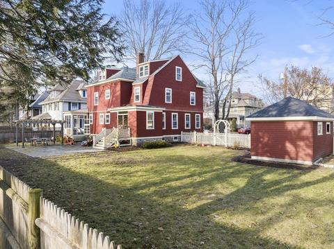 5 Middlesex St, Wellesley, MA 02482 photo 3