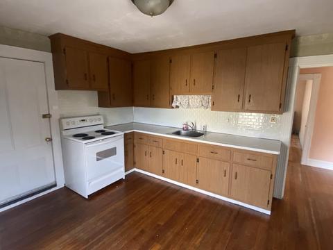 102 Hillside, Needham, MA 02494 photo 2