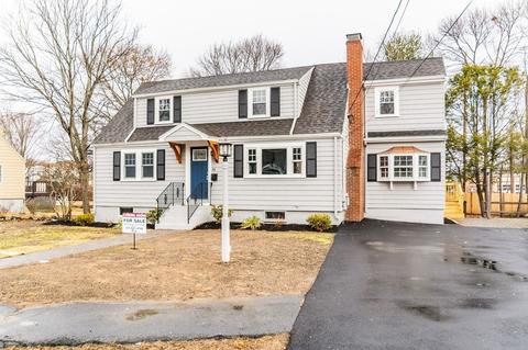 14 Crosby Rd, Reading, MA 01867 photo 2