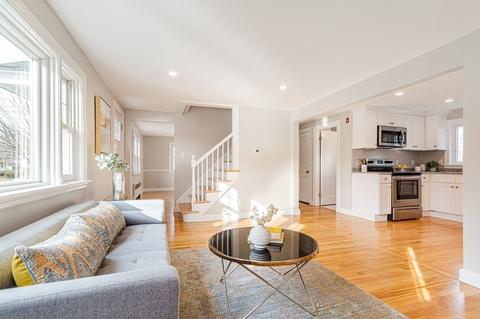 14 Crosby Rd, Reading, MA 01867 photo 6