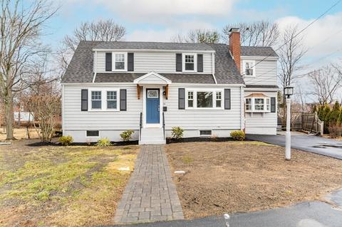 14 Crosby Rd, Reading, MA 01867 photo 1