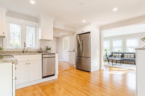 14 Crosby Rd, Reading, MA 01867 photo 3