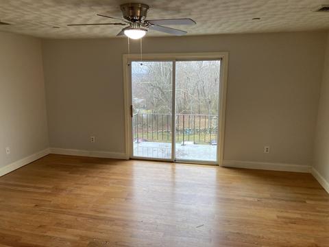 5300 N Main St #9, Fall River, MA 02720 photo 3