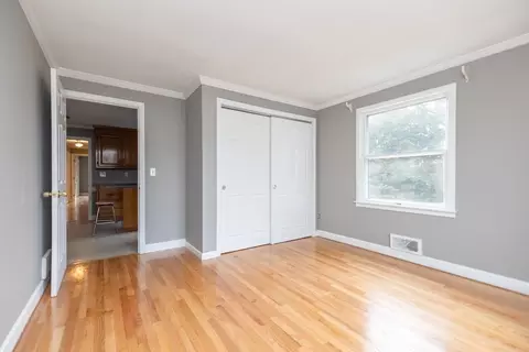 760 Plumtree Rd, Springfield, MA 01118 photo 14
