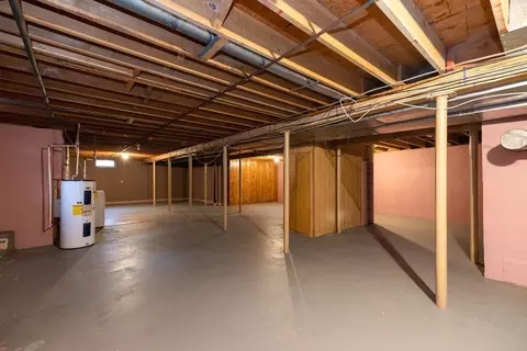 760 Plumtree Rd, Springfield, MA 01118 photo 22