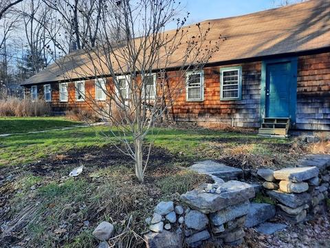 83 Barnett Rd, Sutton, MA 01590 photo 4