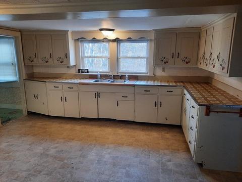 83 Barnett Rd, Sutton, MA 01590 photo 8
