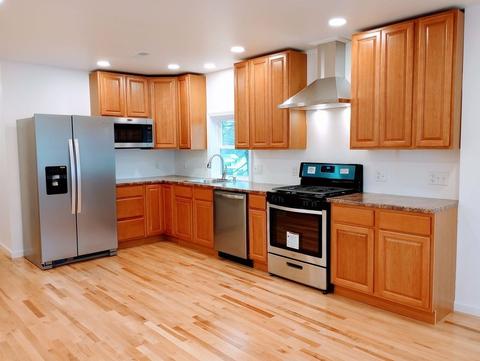 98 Gatewood Rd, Springfield, MA 01119 photo 3