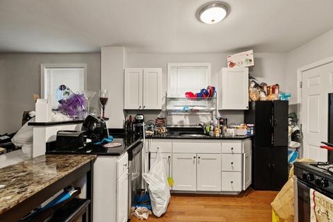 36 Winthrop St, Everett, MA 02149 photo 13