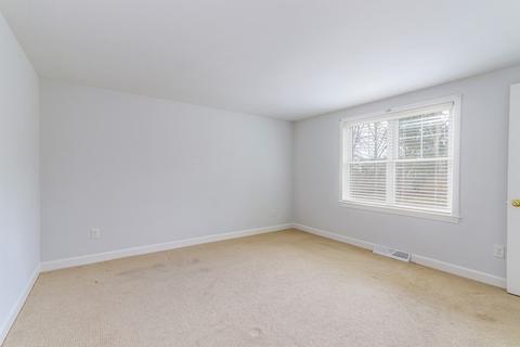 160 Guildford Rd, Barnstable, MA 02632 photo 9