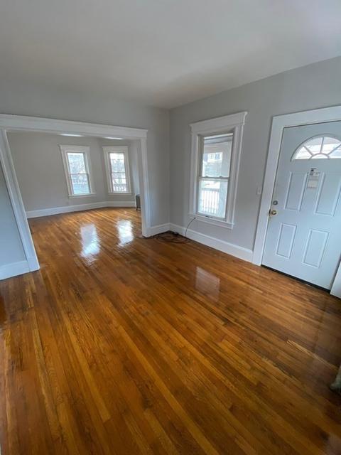 25 Kimberly Ave, Springfield, MA 01108 photo 4