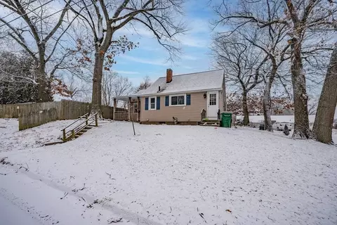 33 William St, Chicopee, MA 01020 photo 17