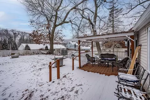 33 William St, Chicopee, MA 01020 photo 13