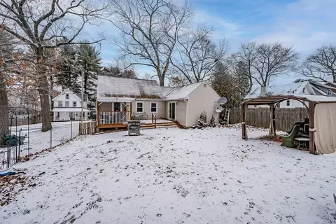 33 William St, Chicopee, MA 01020 photo 14