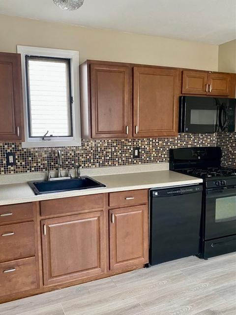 11 W Central Ave, Wareham, MA 02558 photo 9