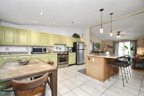 25 Eastham St, Worcester, MA 01604 photo 8