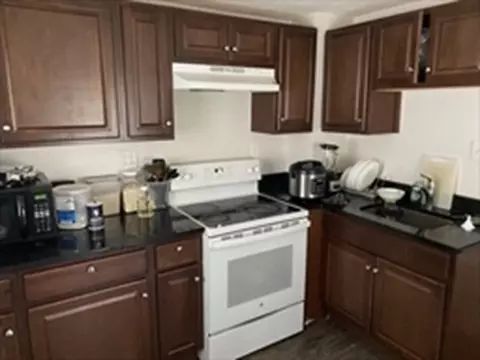175 Hancock St, Everett, MA 02149 photo 8