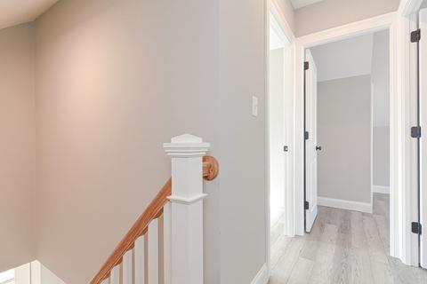 3 E Burnside Ave, Lowell, MA 01850 photo 30