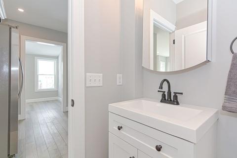 3 E Burnside Ave, Lowell, MA 01850 photo 13