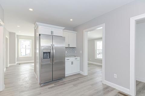 3 E Burnside Ave, Lowell, MA 01850 photo 5