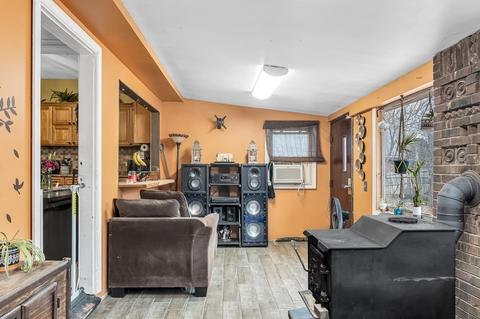 99 Corcoran Blvd, Springfield, MA 01118 photo 17