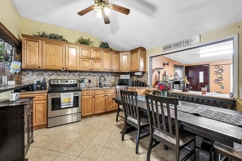 99 Corcoran Blvd, Springfield, MA 01118 photo 7