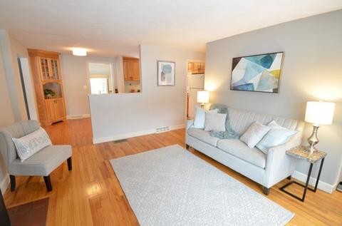25 Fuller Pl, Franklin, MA 02038 photo 6