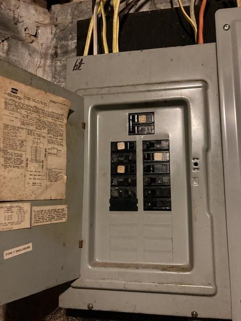 121 Northampton, Springfield, MA 01109 photo 33
