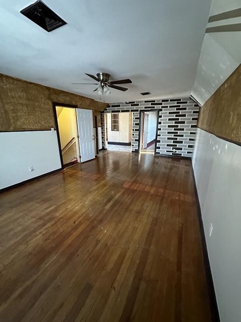 121 Northampton, Springfield, MA 01109 photo 10