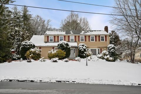 4 Leyton Rd, Worcester, MA 01609 photo 1