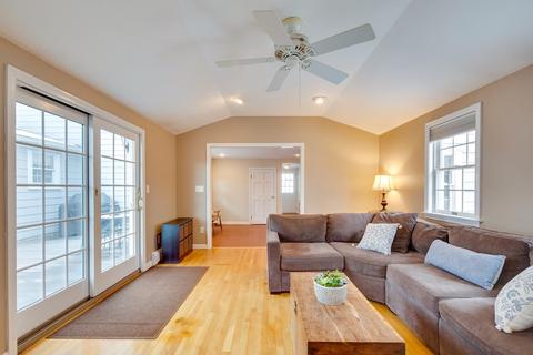 64 Grosvenor, Needham, MA 02492 photo 19