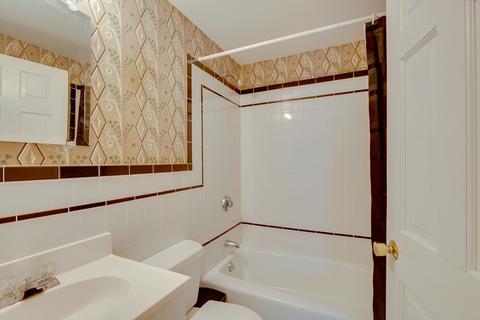 64 Grosvenor, Needham, MA 02492 photo 12