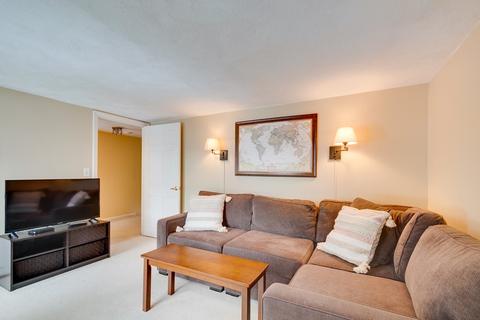 64 Grosvenor, Needham, MA 02492 photo 25