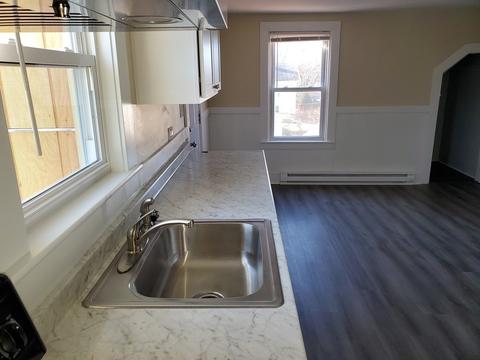 95 Maple St, Ware, MA 01082 photo 4