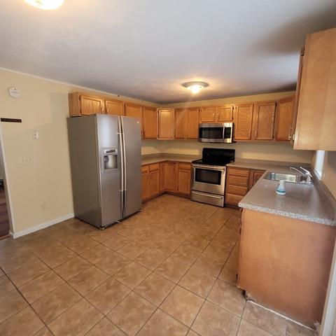 112 Norfolk St, Worcester, MA 01604 photo 7