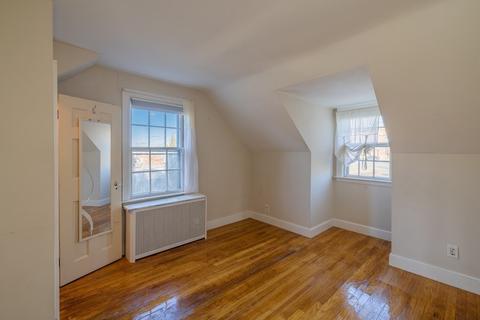 26 Button St, Worcester, MA 01606 photo 14