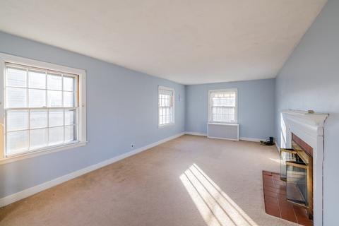 26 Button St, Worcester, MA 01606 photo 10