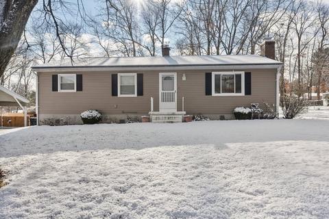 35 Helberg Rd, Springfield, MA 01128 photo 23