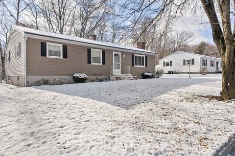 35 Helberg Rd, Springfield, MA 01128 photo 24