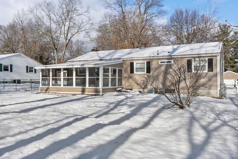 35 Helberg Rd, Springfield, MA 01128 photo 21