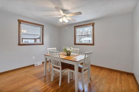 35 Helberg Rd, Springfield, MA 01128 photo 6
