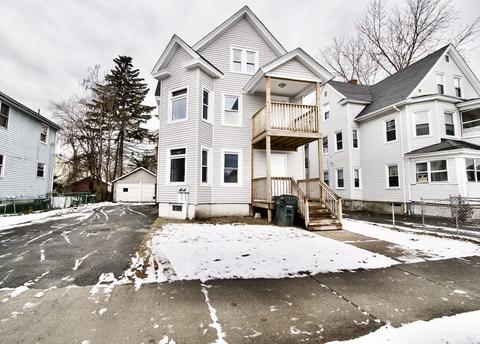 72 Malden St, Springfield, MA 01108 photo 3