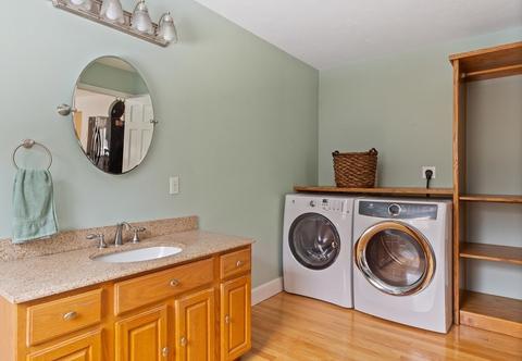 114 Chestnut St, Upton, MA 01568 photo 17
