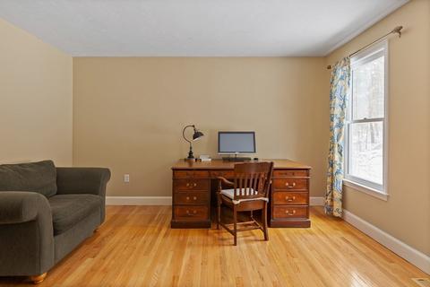 114 Chestnut St, Upton, MA 01568 photo 5