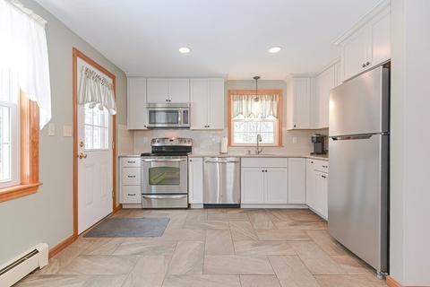 5 Maggi Ln, Norton, MA 02766 photo 11