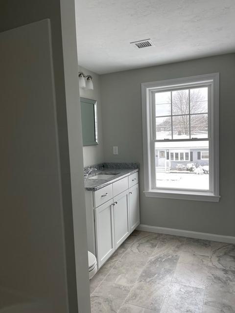 30 Markham Cir, Ayer, MA 01432 photo 13