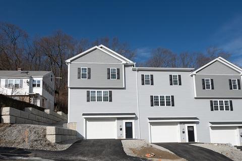 49 Chilmark St # a, Worcester, MA 01604 photo 1