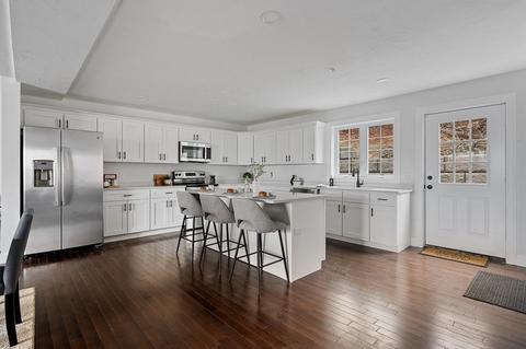 49 Chilmark St # a, Worcester, MA 01604 photo 5