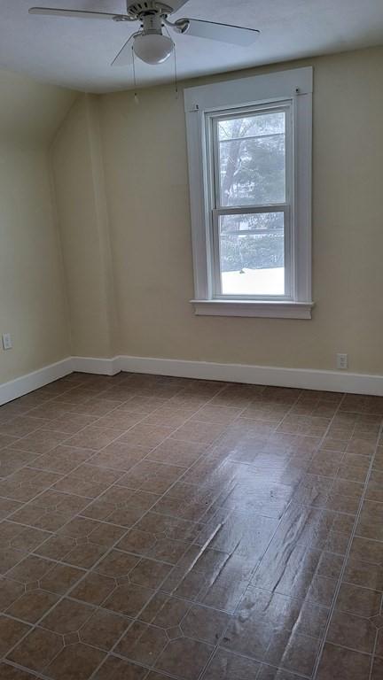 60-62 Edgemont St, Springfield, MA 01109 photo 12
