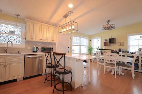 37 Norfolk St #B, Canton, MA 02021 photo 3